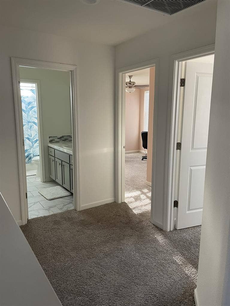 Private room and bathroom
