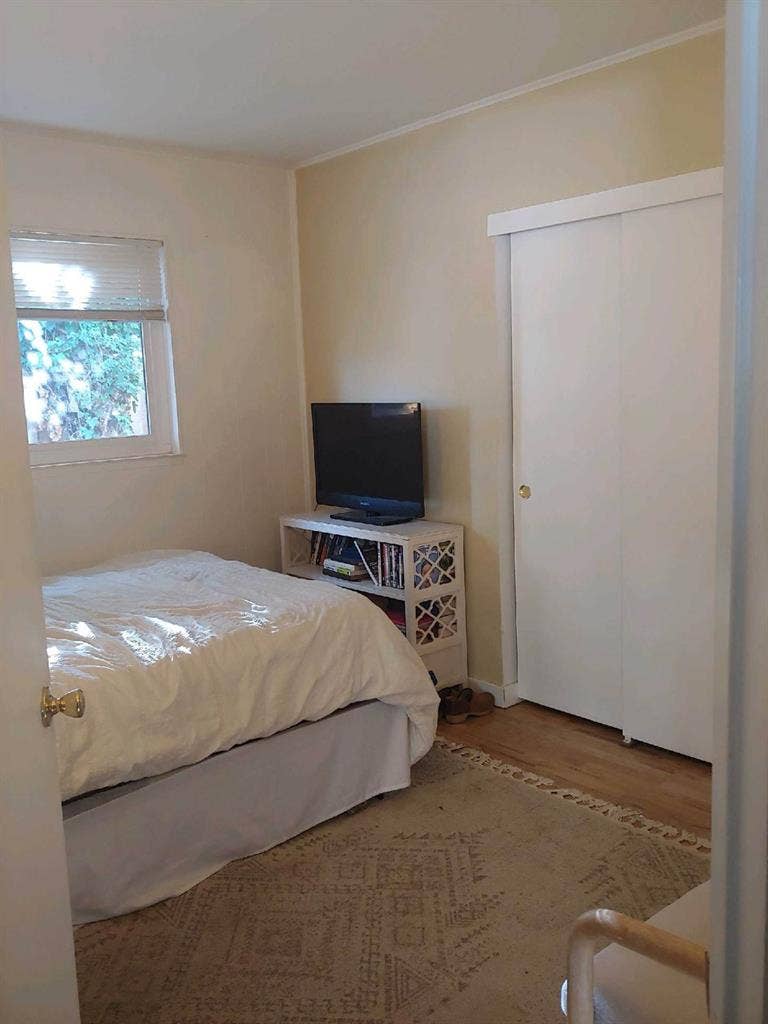 One Bedroom Available June st!