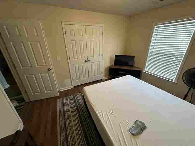 Looking to rent out my spare room