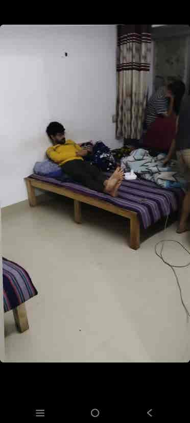 Need 1 roommate near samarpally