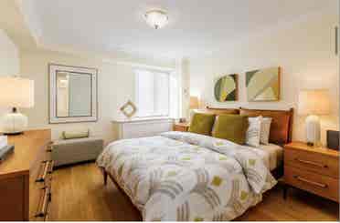 Downtown 1BR Sublet - June