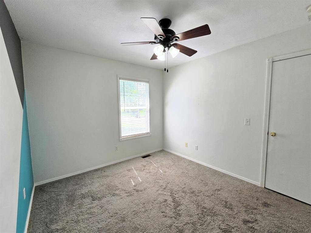 Room for Rent in South Fisk Ave