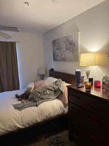 Private Bedroom with En-Suite Bath