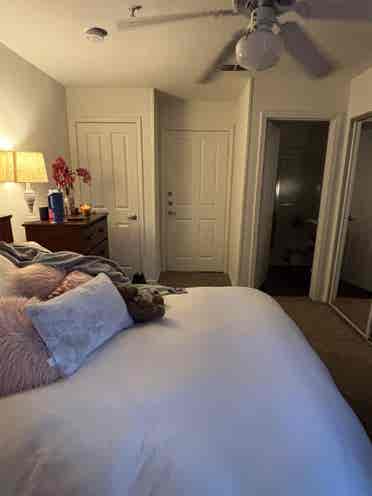 Private Bedroom with En-Suite Bath
