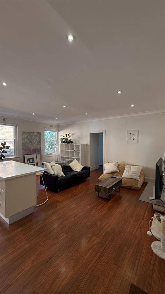 $ for LARGE bedroom!🫶