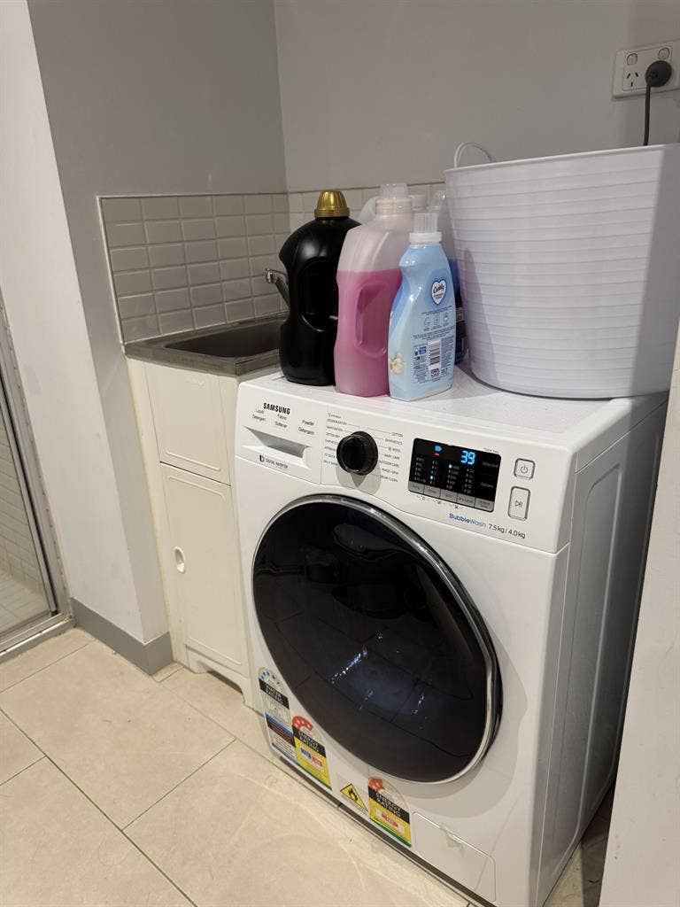 Private room in the heart of Melb