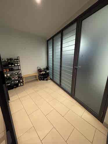 Private room in the heart of Melb
