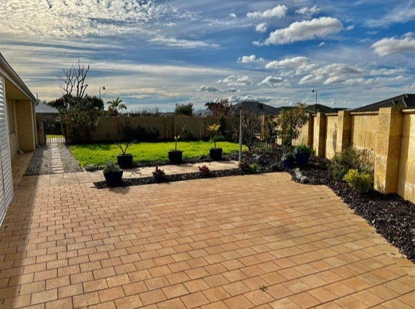 2 BEDROOMS AVAILABLE $PW EACH