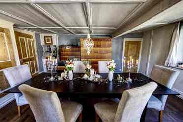 Grosses WG Zimmer frei