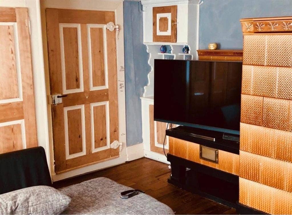 Grosses WG Zimmer frei