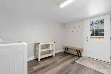 Furnished BA - Prime Location!