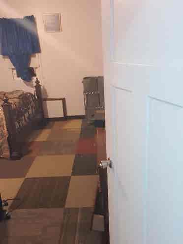 Have a furnished studio to rent