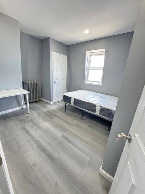 Interns! NEW! Free Laundry! Furnish