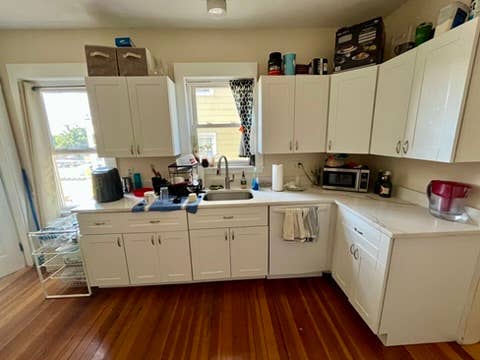 2 Bedrooms Available in 3 Bdrm Apt.