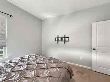 Room for rent. Glen Burnie MD