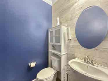 Room for rent. Glen Burnie MD