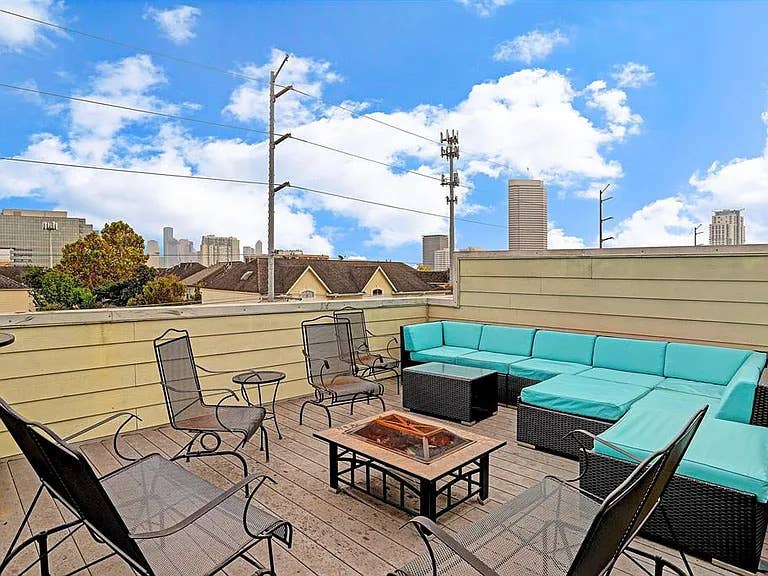Memorial Heights – Flexible Move-In