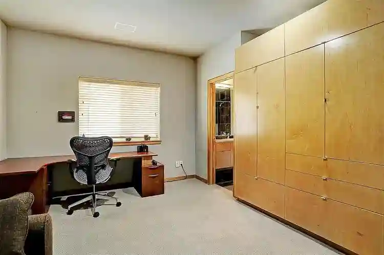 Memorial Heights – Flexible Move-In