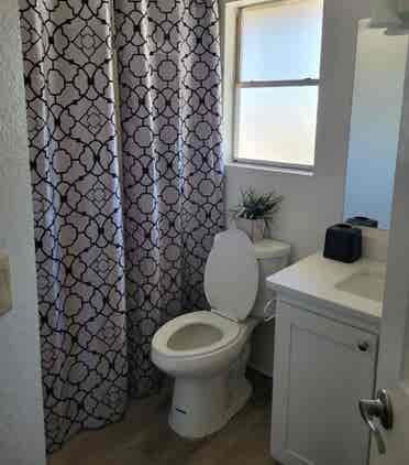 1 Bedroom/Shared bath. Quiet/ clean