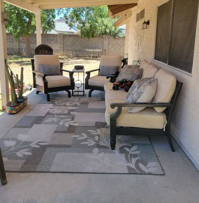 1 Bedroom/Shared bath. Quiet/ clean