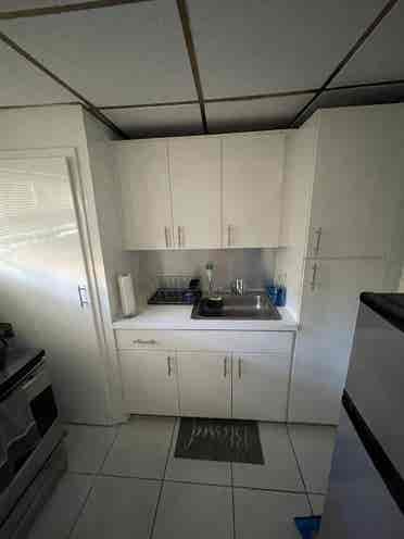 Apto/ Large Room in coral way