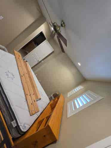 SCV - Bridgeport home rooms to rent