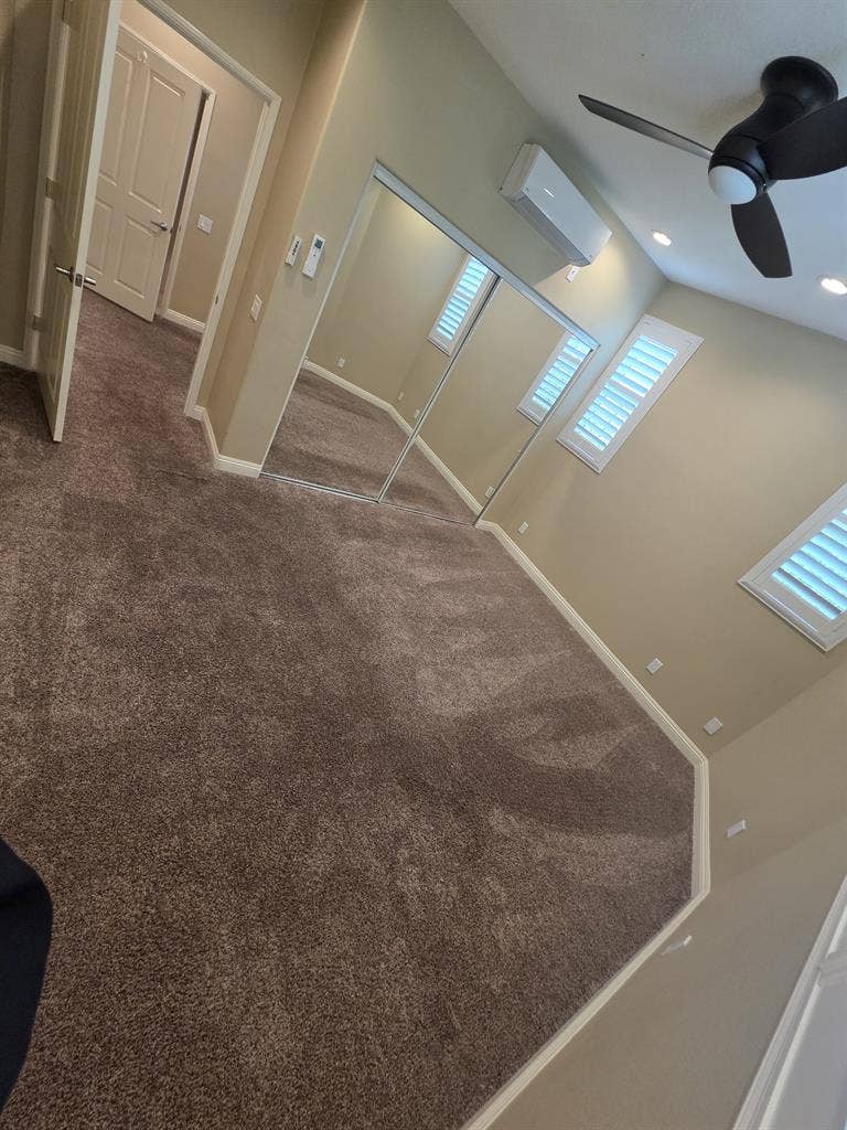 SCV- Bridgeport home, rooms to rent