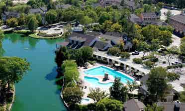 SCV- Bridgeport home, rooms to rent