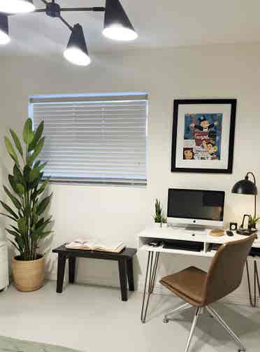 Downtown room with Private bathroom