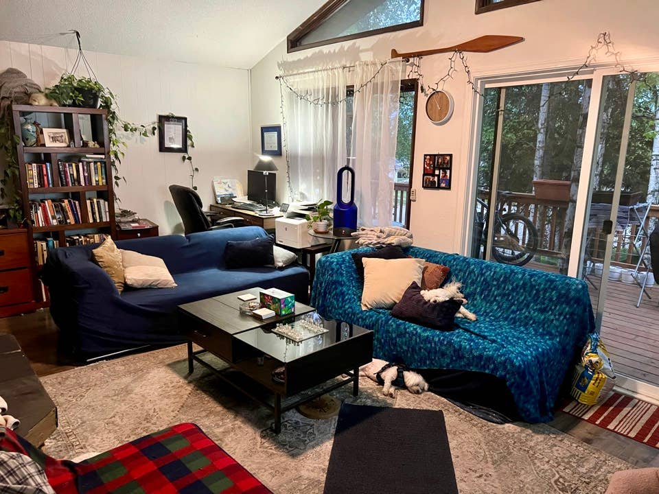 Private Room/ Work Exchange