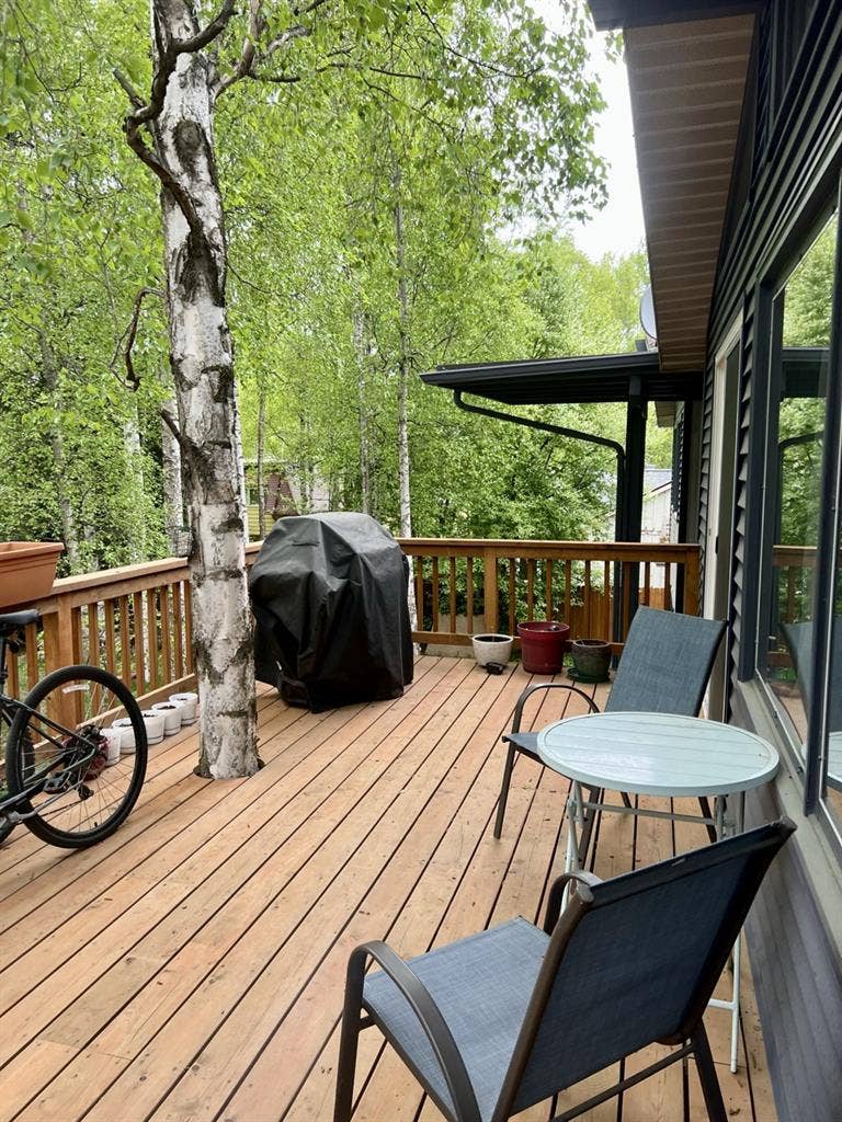 Private Room/ Work Exchange