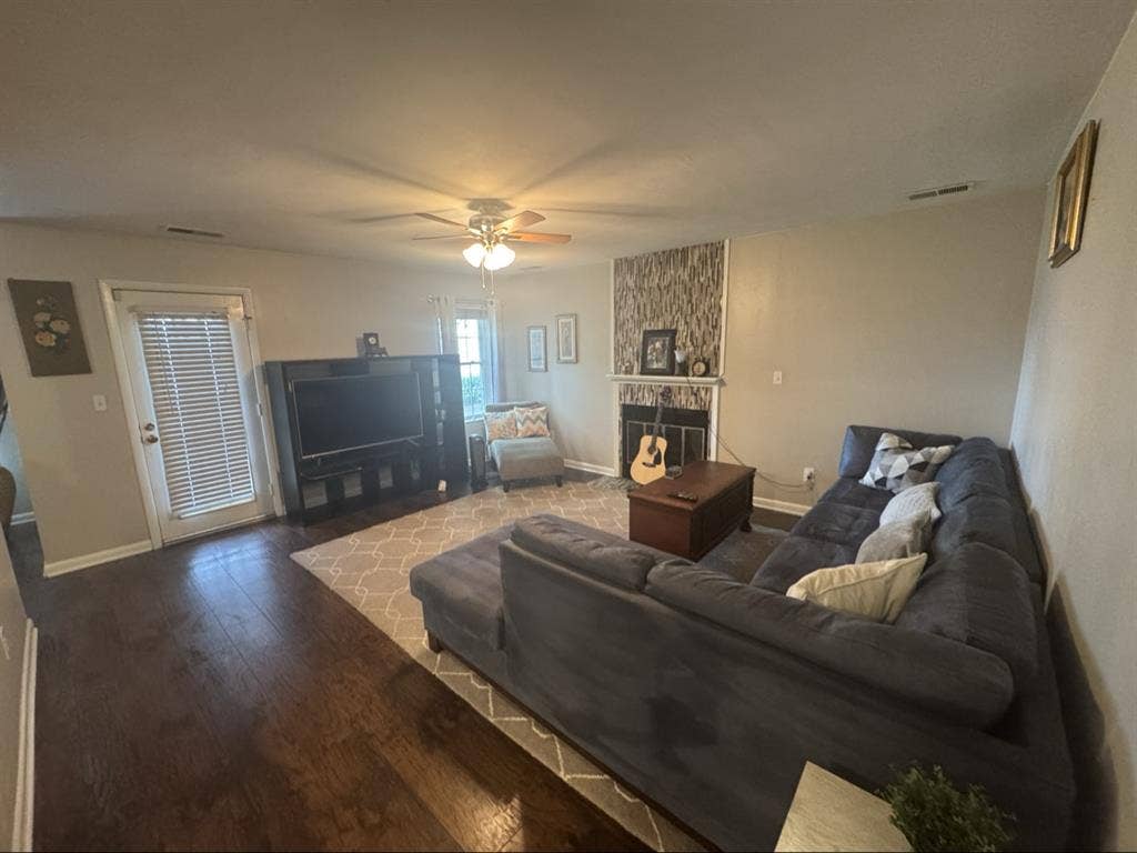 Room for rent