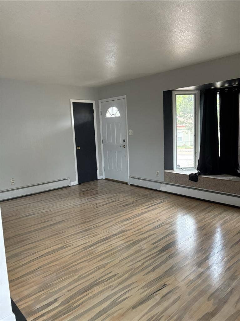 New Listing in Colorado Springs!
