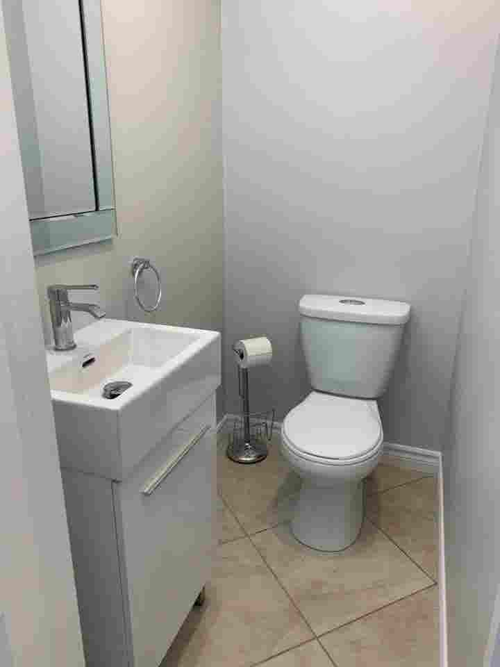 1 room for rent in sharing house