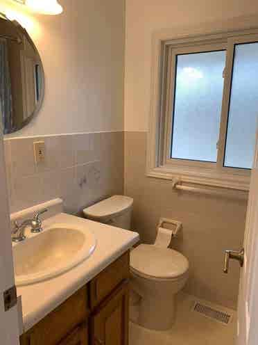 1 room for rent in sharing house