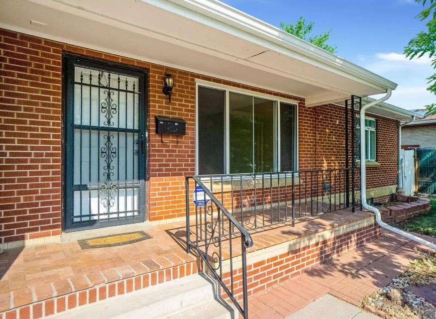 Room in Remodeled Lakewood Home