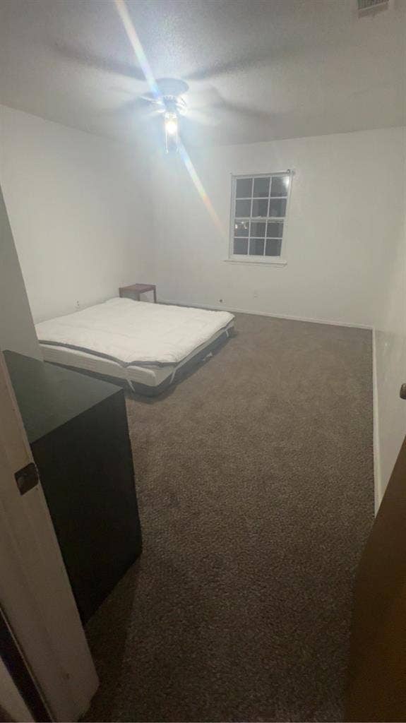 Room in Pantego