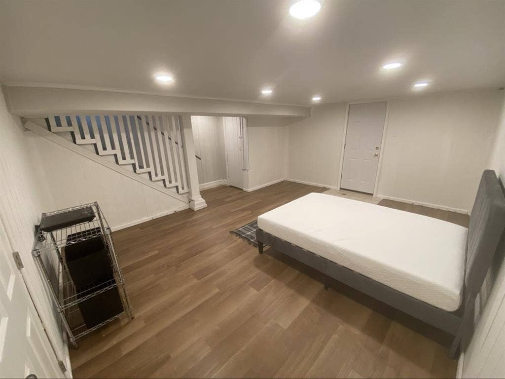 Entire Basement Available June 1