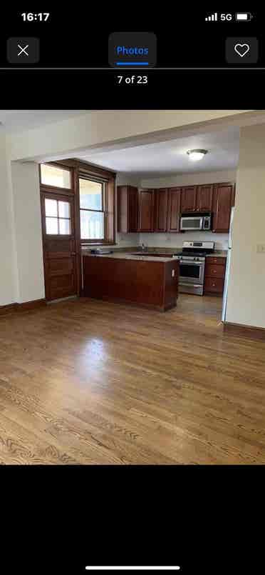 3rd roommate needed