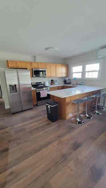 LBC w/ bathroom & private entrance