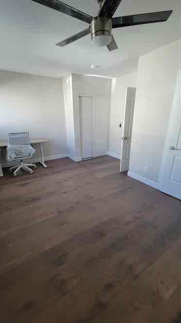 LBC w/ bathroom & private entrance