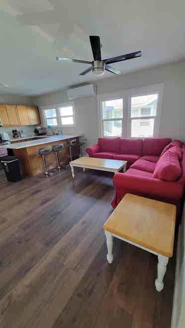 LBC w/ bathroom & private entrance