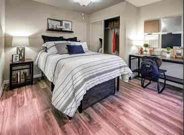 Apartment available!