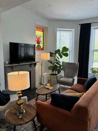 Looking for Lincoln Park roommate