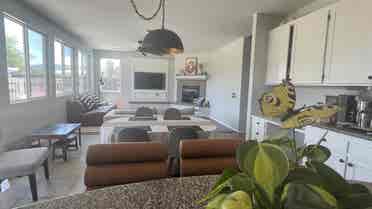Room in Murrieta w/ Saltwater Pool