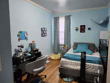 Room for rent in Yonkers