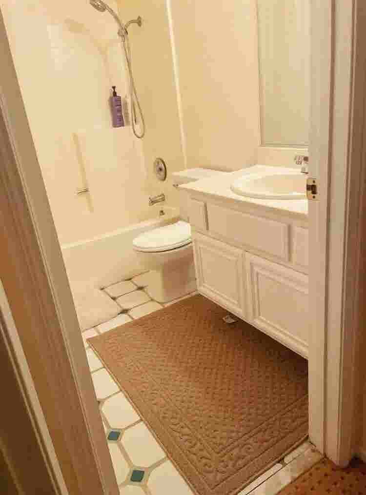 R2, Private Nice room for rent