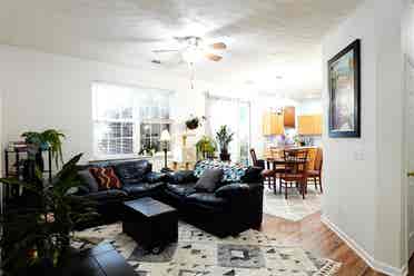 Fully Furnished Room in Woodstock