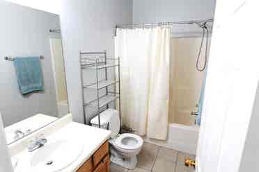 Fully Furnished Room in Woodstock