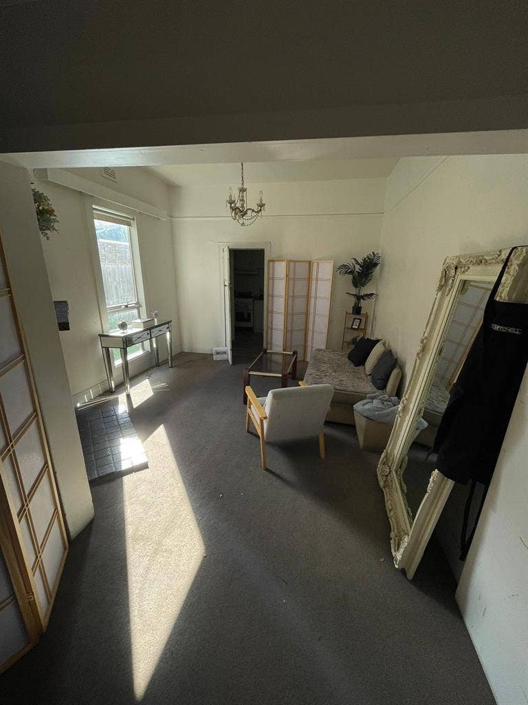Privvate room in East Brighton